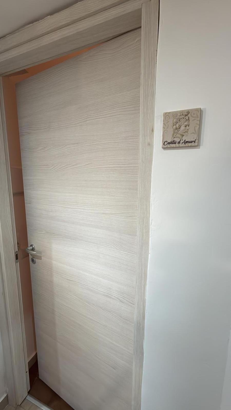Antica Sicilia Rooms And Breakfast 卡塔尼亚 外观 照片