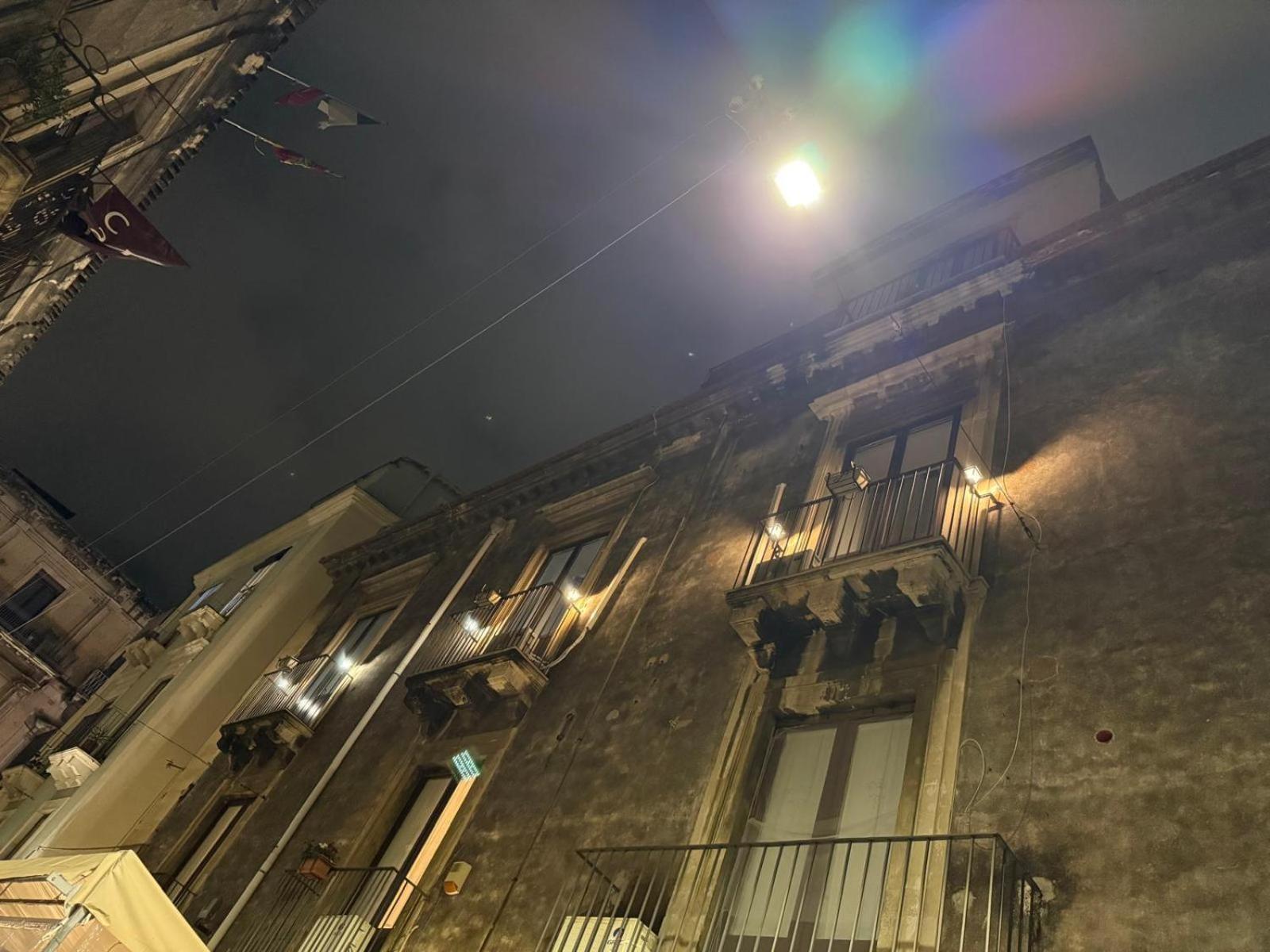 Antica Sicilia Rooms And Breakfast 卡塔尼亚 外观 照片