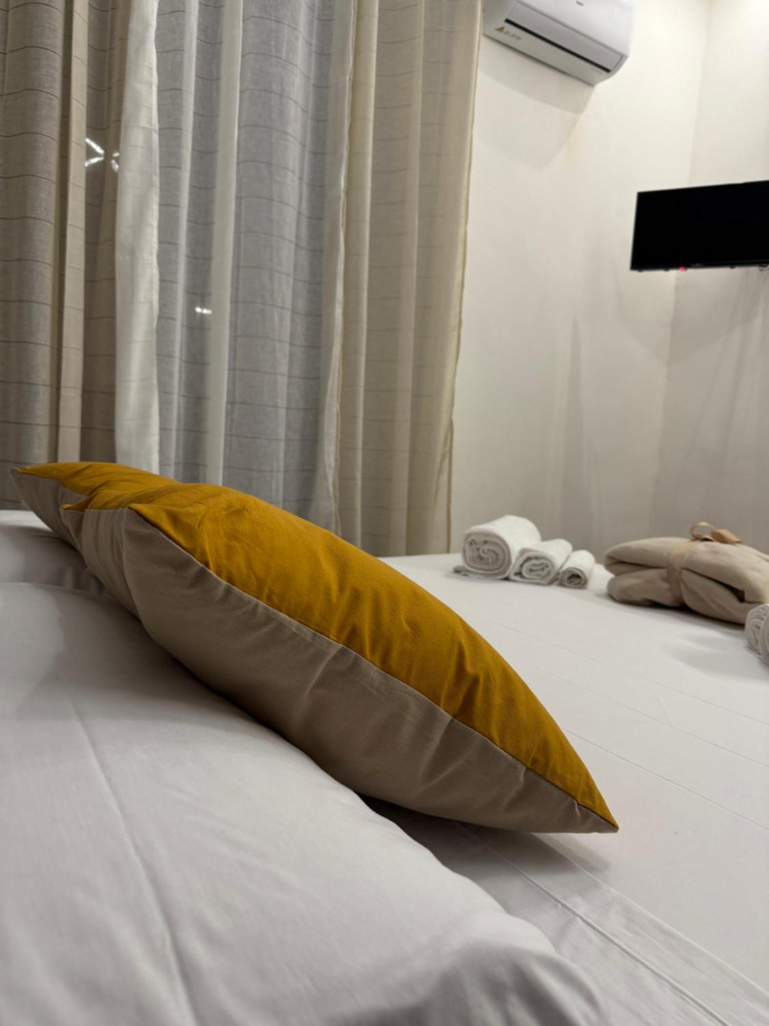 Antica Sicilia Rooms And Breakfast 卡塔尼亚 外观 照片