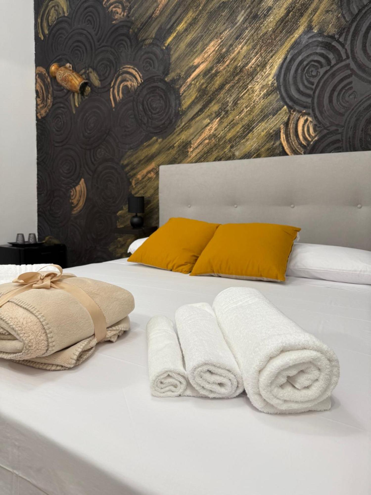 Antica Sicilia Rooms And Breakfast 卡塔尼亚 外观 照片